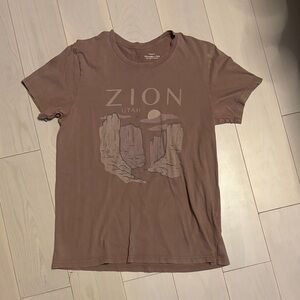 Abercrombie & Fitch Brown Zion Utah Tee